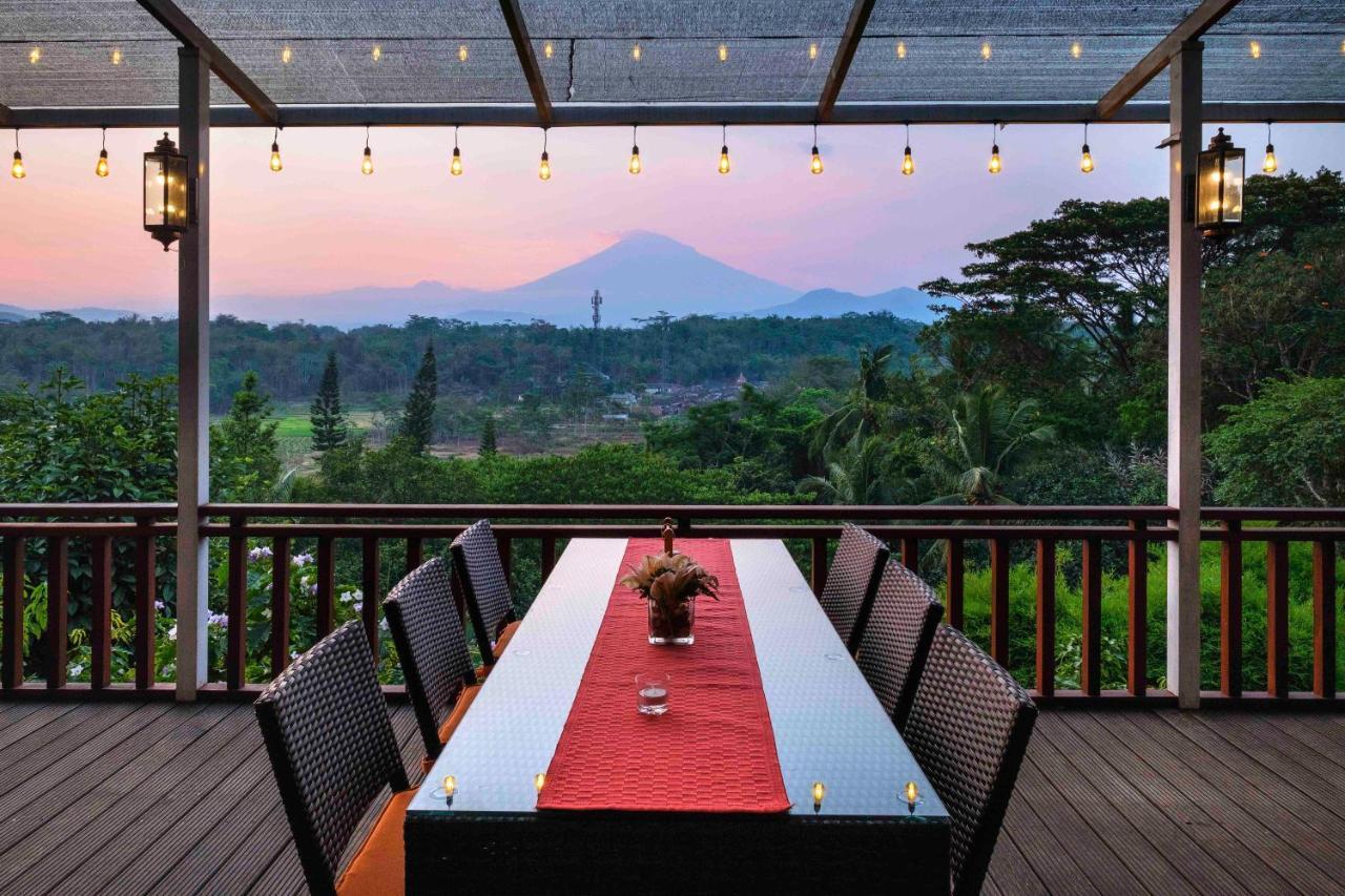 Puri Asri Hotel & Resort Magelang Exterior foto